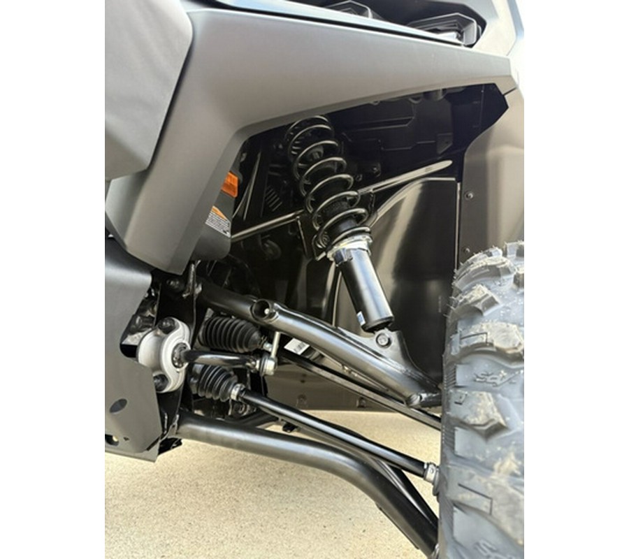 2026 Can-Am Defender XT HD11 With 10.25 In.Display