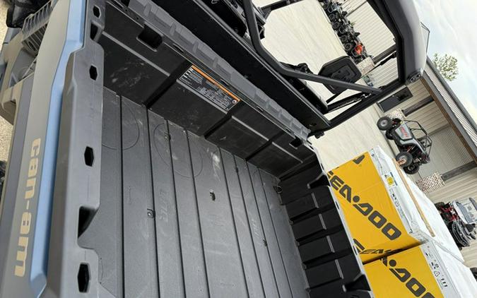 2026 Can-Am Defender XT HD11 With 10.25 In.Display