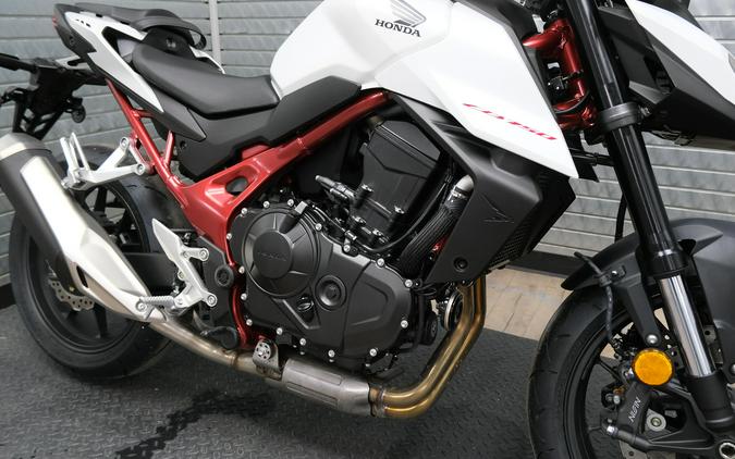 2025 HONDA CB750 HORNET
