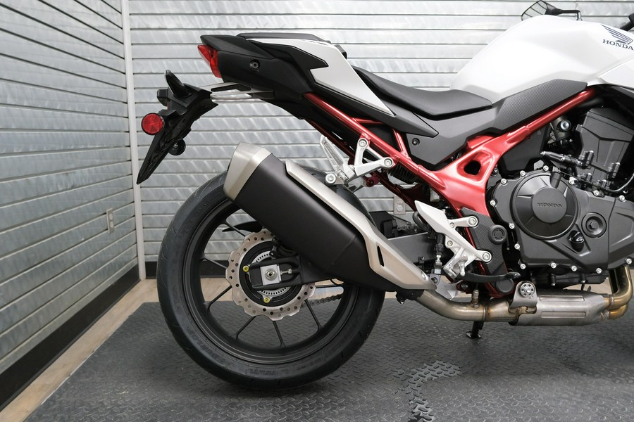 2025 HONDA CB750 HORNET