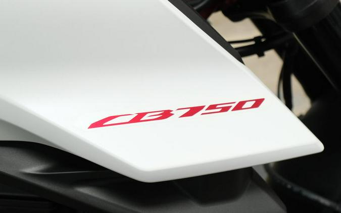New 2025 HONDA CB750 HORNET