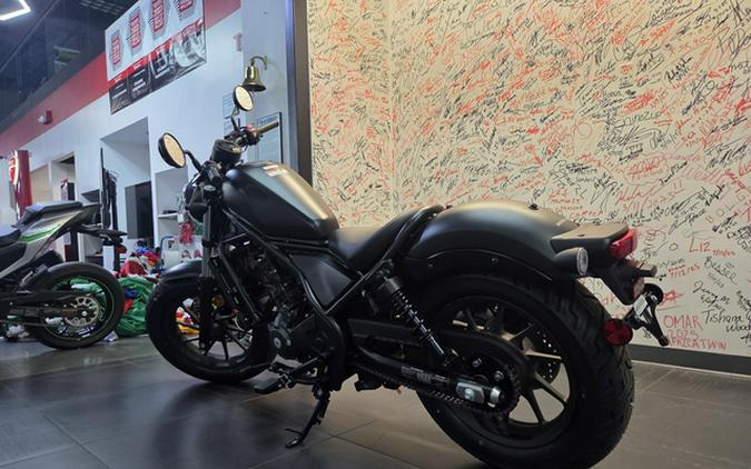 2026 Honda Rebel 300 E-Clutch