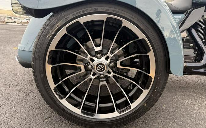 2024 Harley-Davidson® FLTRT - Road Glide® 3