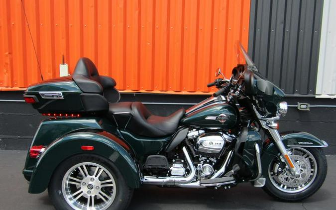 2024 Harley-Davidson® FLHTCUTG - Tri Glide® Ultra