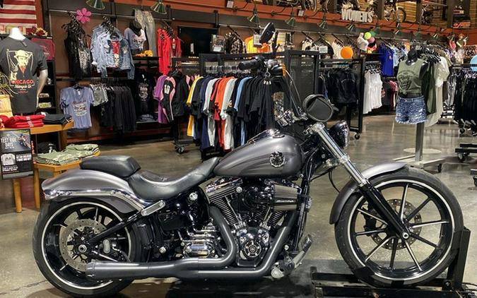 2016 Harley-Davidson Softail FXSB - Breakout