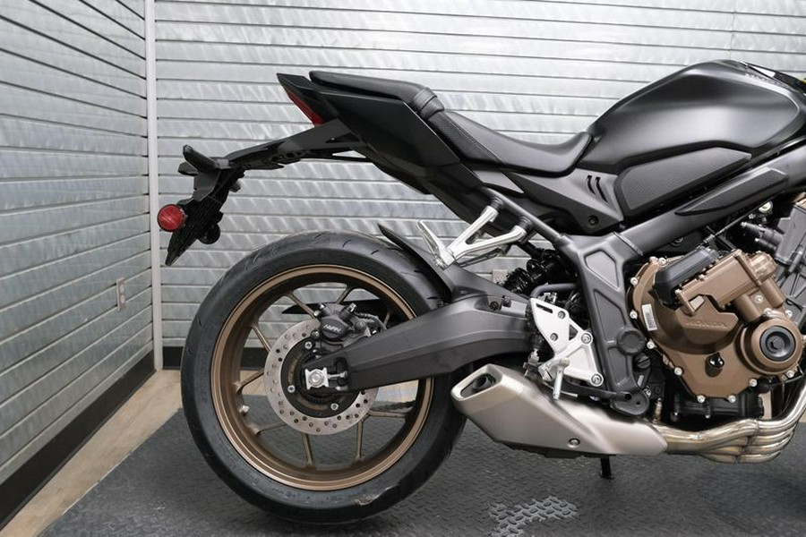 New 2026 HONDA CB650R ECLUTCH