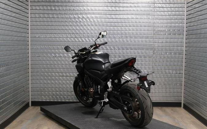 New 2026 HONDA CB650R ECLUTCH