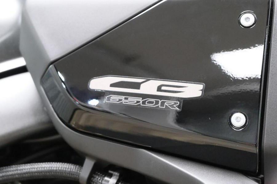New 2026 HONDA CB650R ECLUTCH