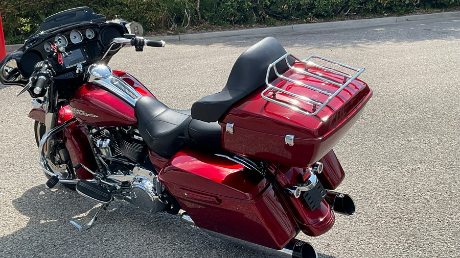 2017 FLHXS Street Glide® Special - Color Option - Harley-Davidson®