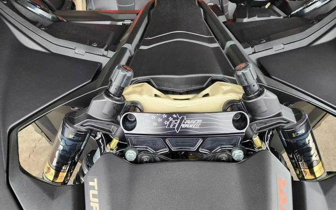 2021 Can-Am® Maverick X3 X ds Turbo RR