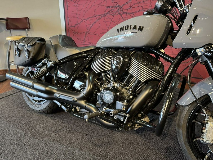 2023 Indian Motorcycle® Sport Chief Stealth Gray