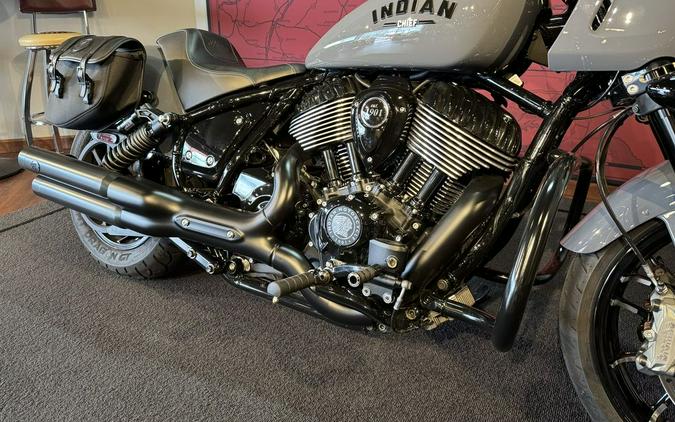 2023 Indian Motorcycle® Sport Chief Stealth Gray