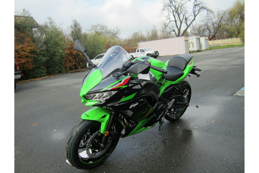 2024 Kawasaki Ninja 650 KRT Edition