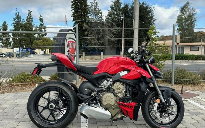 2025 Ducati Streetfighter V4 Ducati Red