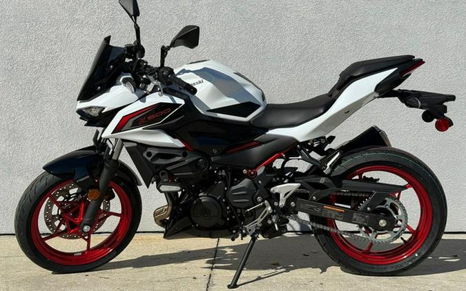 2026 Kawasaki Z500 SE ABS