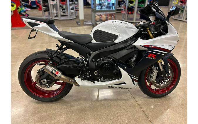 2025 GSX-R 750 - Suzuki