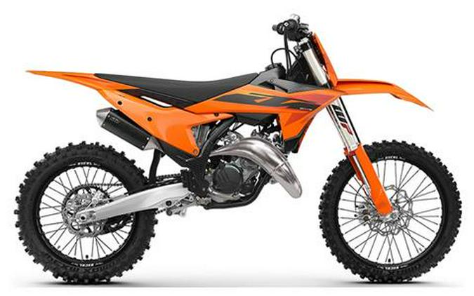 2025 KTM SX Lineup First Look: 300, 250, 150, 125 [11 Fast Facts]