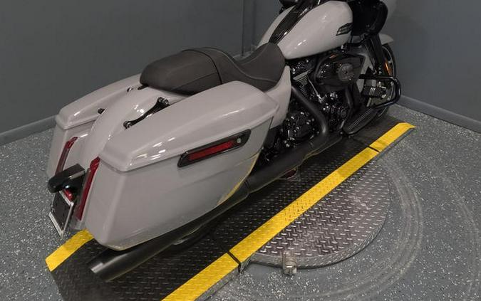 2024 Harley-Davidson® FLTRX - Road Glide®