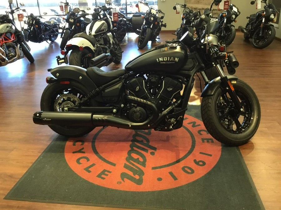 2025 Indian Motorcycle® Scout® Bobber Limited +Tech Black Smoke