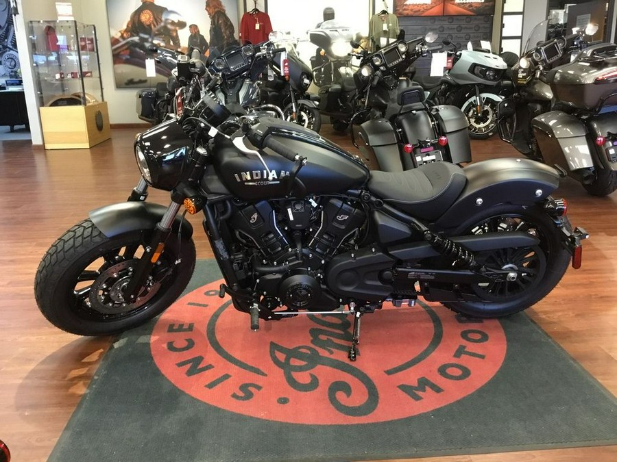 2025 Indian Motorcycle® Scout® Bobber Limited +Tech Black Smoke