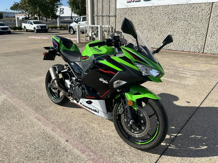 2022 Kawasaki Ninja 400 ABS KRT Edition