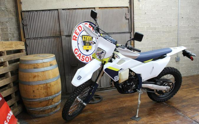 2025 Husqvarna® FE 350s