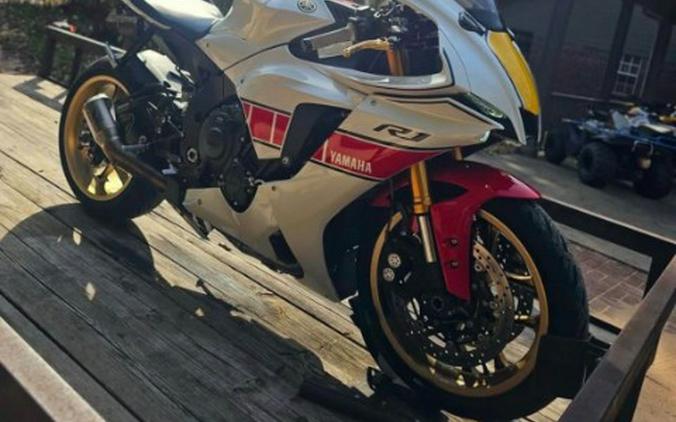 2022 Yamaha YZF-R1 World GP 60th Anniversary Edition