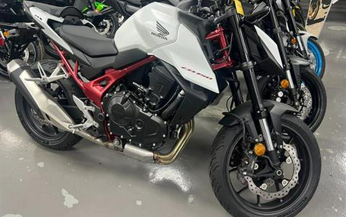 2025 Honda CB750 Hornet