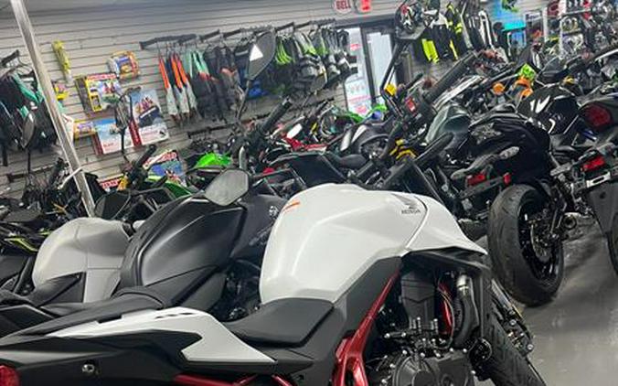 2025 Honda CB750 Hornet