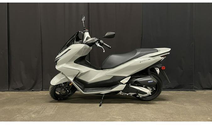 2026 PCX160 - Honda