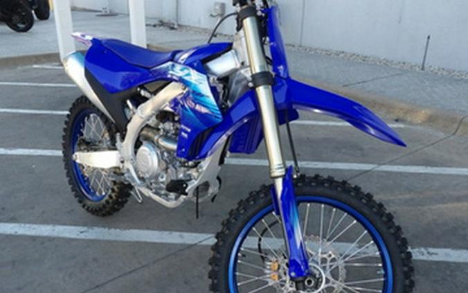2027 Yamaha YZ450FVL