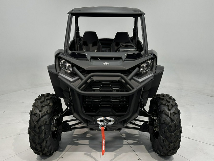 2026 Can-AM Commander XT 700