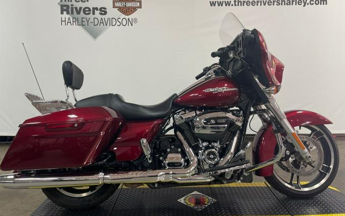 2017 Harley-Davidson Street Glide® Velocity Red Sunglo