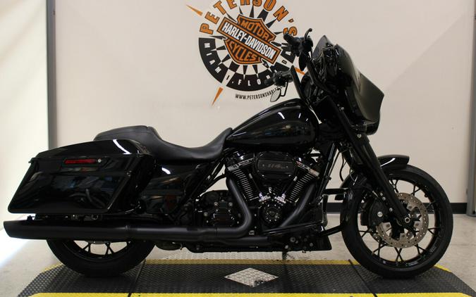 FLHXS 2021 Street Glide® Special