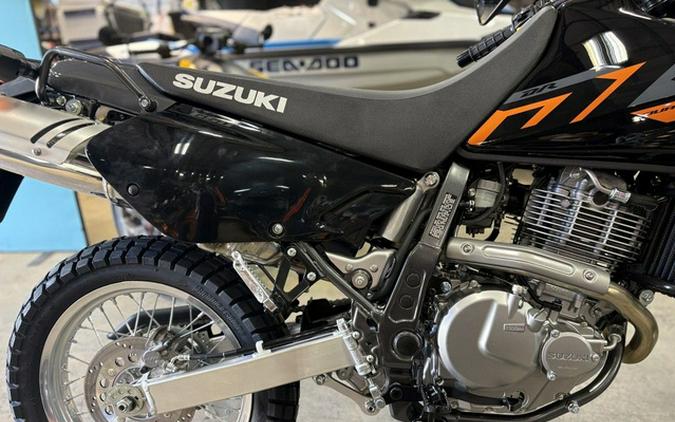 2025 Suzuki DR 650S