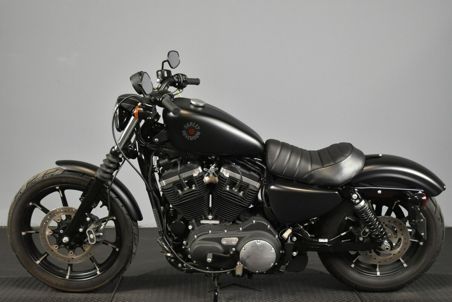 2016 Harley-Davidson Iron 883