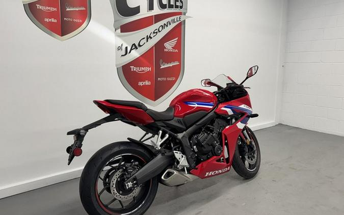 2026 Honda CBR650R E-Clutch