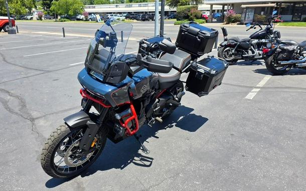 RA1250SE 2025 CVO™ Pan America®