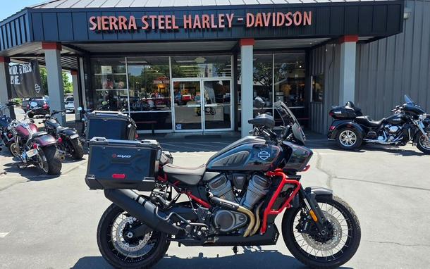RA1250SE 2025 CVO™ Pan America®