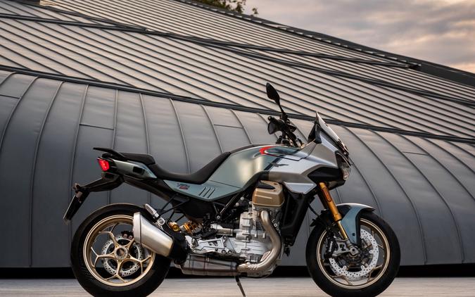 2027 Moto Guzzi V100 Mandello S