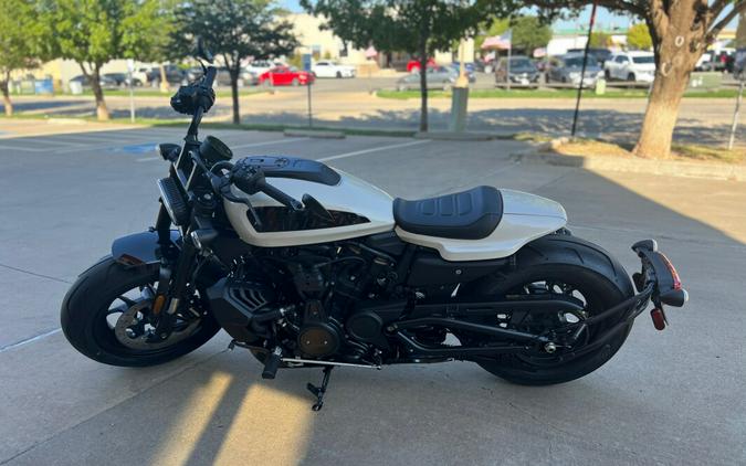 2023 Harley-Davidson® Sportster® S White Sand Pearl