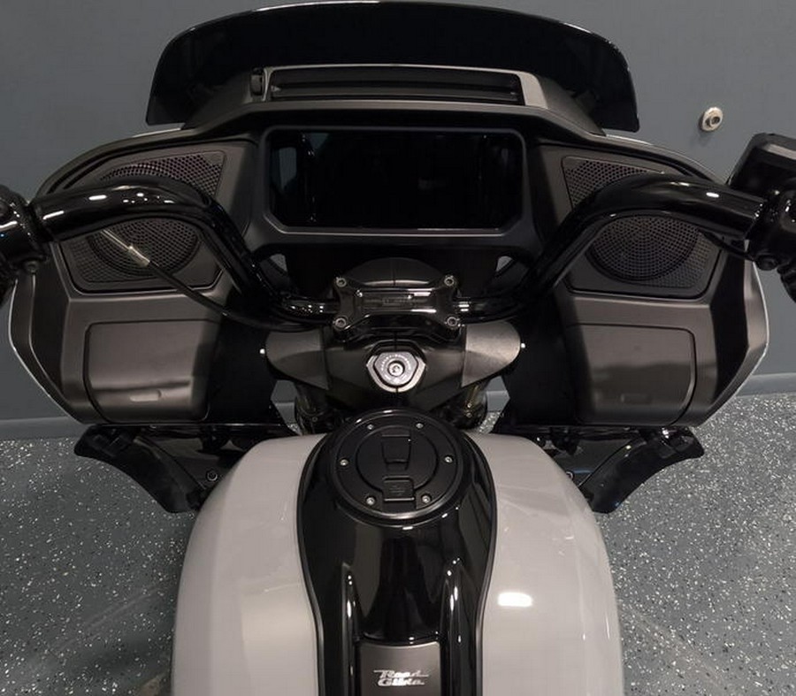 2024 Harley-Davidson® FLTRX - Road Glide®