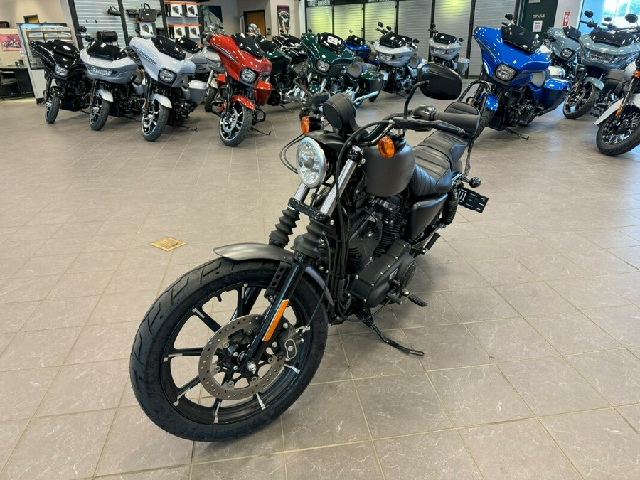 2017 Harley-Davidson Iron 883 XL883N