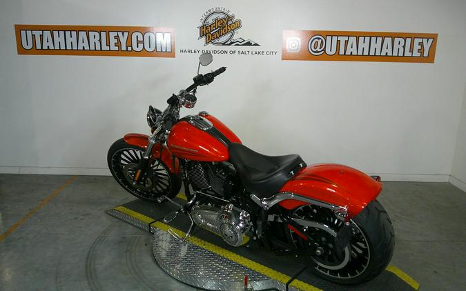 2017 Harley-Davidson Breakout®