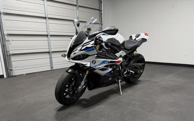 2024 BMW 24K6