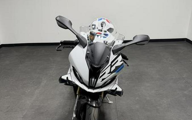 2024 BMW 24K6