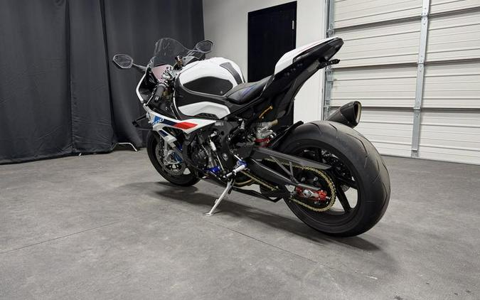 2024 BMW 24K6