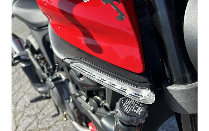 2022 Ducati Monster Plus