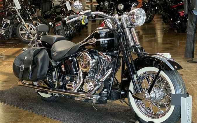 2005 Harley-Davidson FLSTSC - Softail Springer Classic