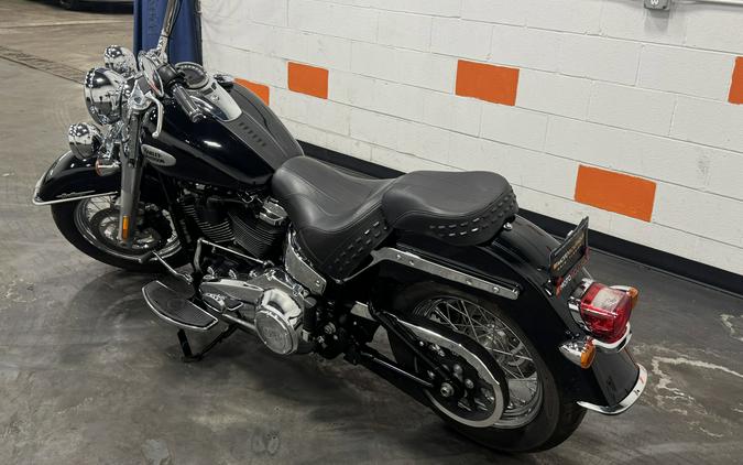 2023 HARLEY DAVIDSON HERITAGE CLASSIC